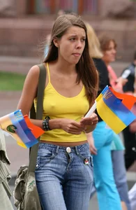 Candid tits and pokies
