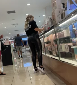 Pretty blonde pawg in black leather leggings