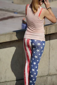 Girl out in USA leggings with decent ass