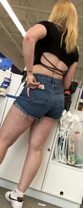 Thiccc milf I’m jean shorts