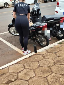 Perfect blonde arriving at the gym with her panties showing through her pants