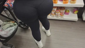 Mature BBL Latina Milf