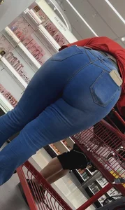 Target worker in stretch jeans and juicy ass