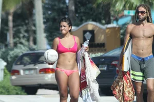 Deerfield Beach, Florida sexy girls and teens in bikinis