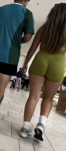 PERFECT big thicc ass in spandex shorts