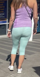 Lots of VPL at the mall