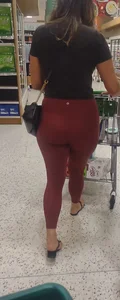 Milf pawg fills some red lulus