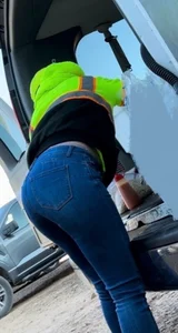 Latina food truck lady  pt 2!
