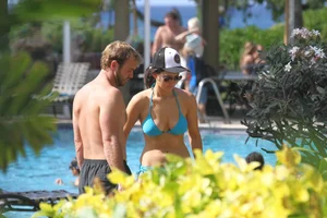 Jennifer Lawrence candid and paparazzi pictures in bikinis