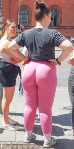 Thick fat German ass in pink leggings (OC, pics)