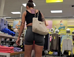 THICK White Girl Bubble Butt