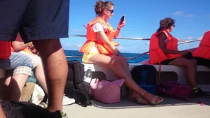 Milf in yellow shorts with vpl and a wedgie