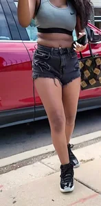 Phat ass booty on chocolate teen