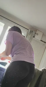 Candid girlfriend in tights at home, decent booty