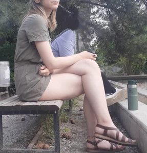 Hot girls sitting on park benches creepshots