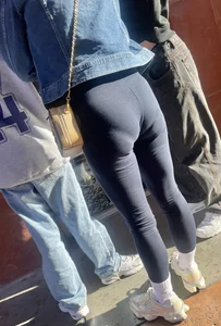 New years shopping, lots of sexy women in tight leggings