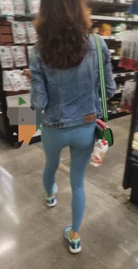 Asian Gilf in Blue!