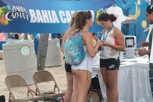 Florida beach and bikini girls