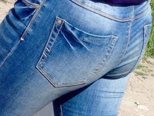 Ass in Blue Jeans Outdoors Candid Closeup