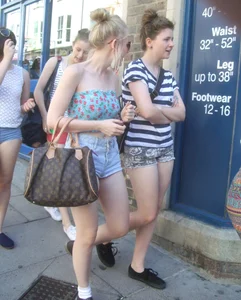 A couple girls out in shorts showing their ass cheeks