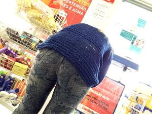 Sexy blonde with a nice ass in tight patterned jeans