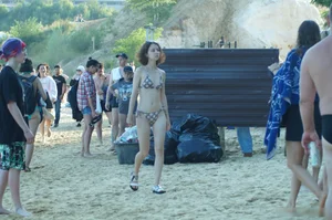 Hot Skinny Redhead with Pale Skin Walking on Sand - Beach Closeup Pics