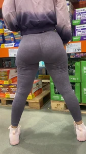 Latina milf with a great ass
