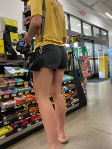 Amazing Blonde Thick Booty Shorts
