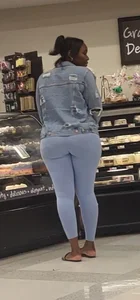 Phat ass ebony