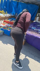 (OC) big butt thick short girl in black leggings VPL