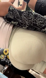Scrumptious and voluptuous vol. 2 (OC)