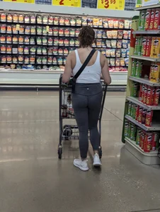 Gray and white shorts - quick caps