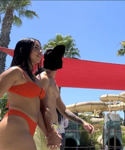 Cheeky Latina in bikini