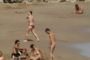 Sexy mature girls on Vilanova topless beach