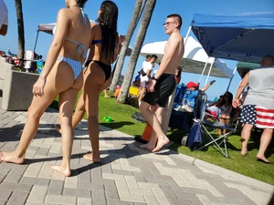 Hot Florida girls