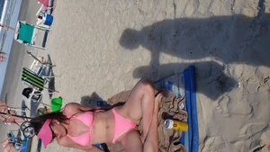 Brazillian beach creepshots, huge gallery of candid girls in swimsuits