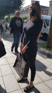Hot butts and legs of candid girls in tight clothes