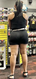 Nice round VPL booty squat&bendover‼️