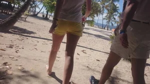 Milf in yellow shorts with vpl and a wedgie