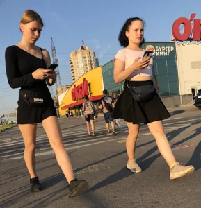 Girls in Skirts on the Street Candid Photos