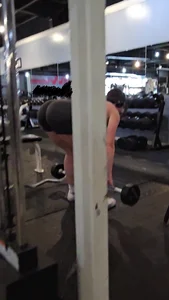 Juicy Babe at the Gym