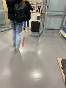 Candid Girl in Loose Jeans Booty Creepshots Collection