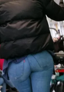 Cumable teen in tight ass in jeans