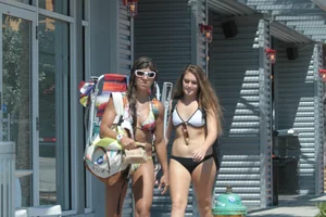 Another gallery of sexy Deerfield Beach girls in bikinis