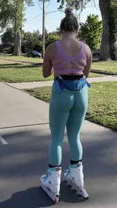 Babe on roller blades