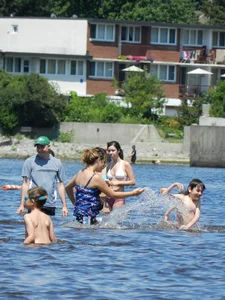 Bikini girls