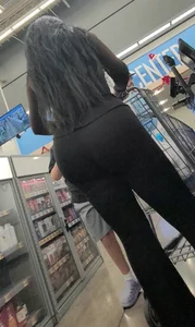 Mexican MILF with fantastic BBL (OC)