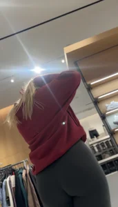 Thick Blonde Lululemon Pawg Employee with a fat cameltoe
