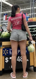 Cute lightskin ASS OUT at Walmart doesn’t mind the attention