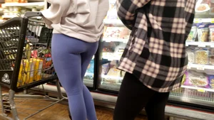 Chunky Teen Cheeks in Blue